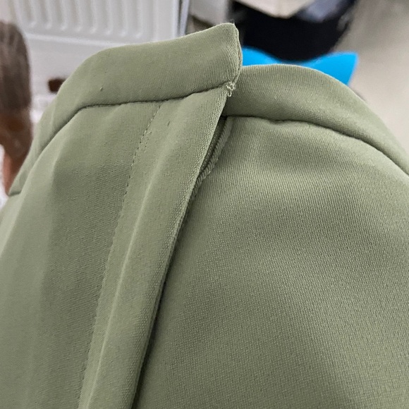 Chic Olive Green long skirt - Picture 4 of 4